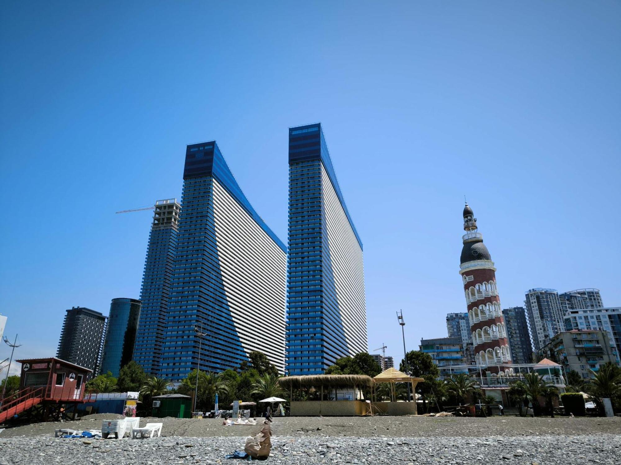 Orbi City Sun Tower 43 Floor Батуми Экстерьер фото